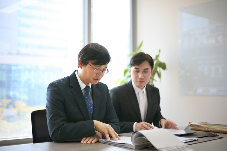 [기사] 불법체류 중인 기소중지 재외국민, 자수기간 활용해야